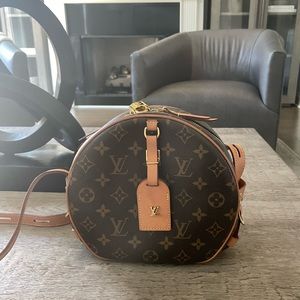 Louis Vuitton boite chapeau souple bag